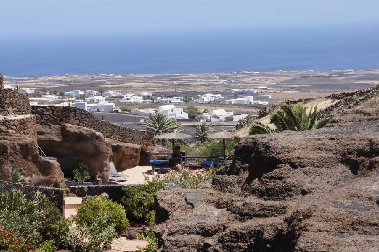 Castillo Lanzarote Villa Sophie - Luxury Villa -Sleep In A Volcanic Cave With Heated Pool Tías Esterno foto