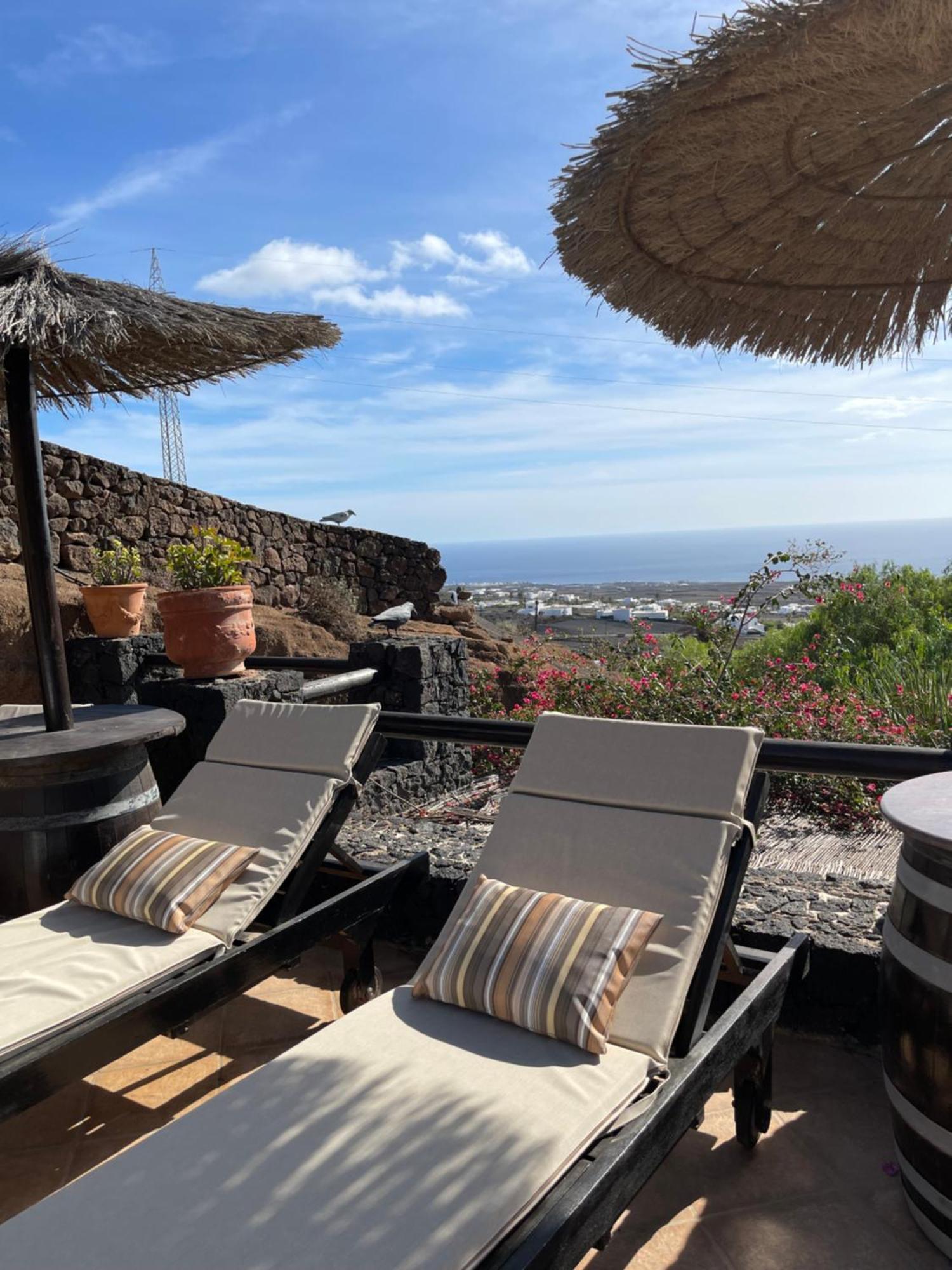 Castillo Lanzarote Villa Sophie - Luxury Villa -Sleep In A Volcanic Cave With Heated Pool Tías Esterno foto