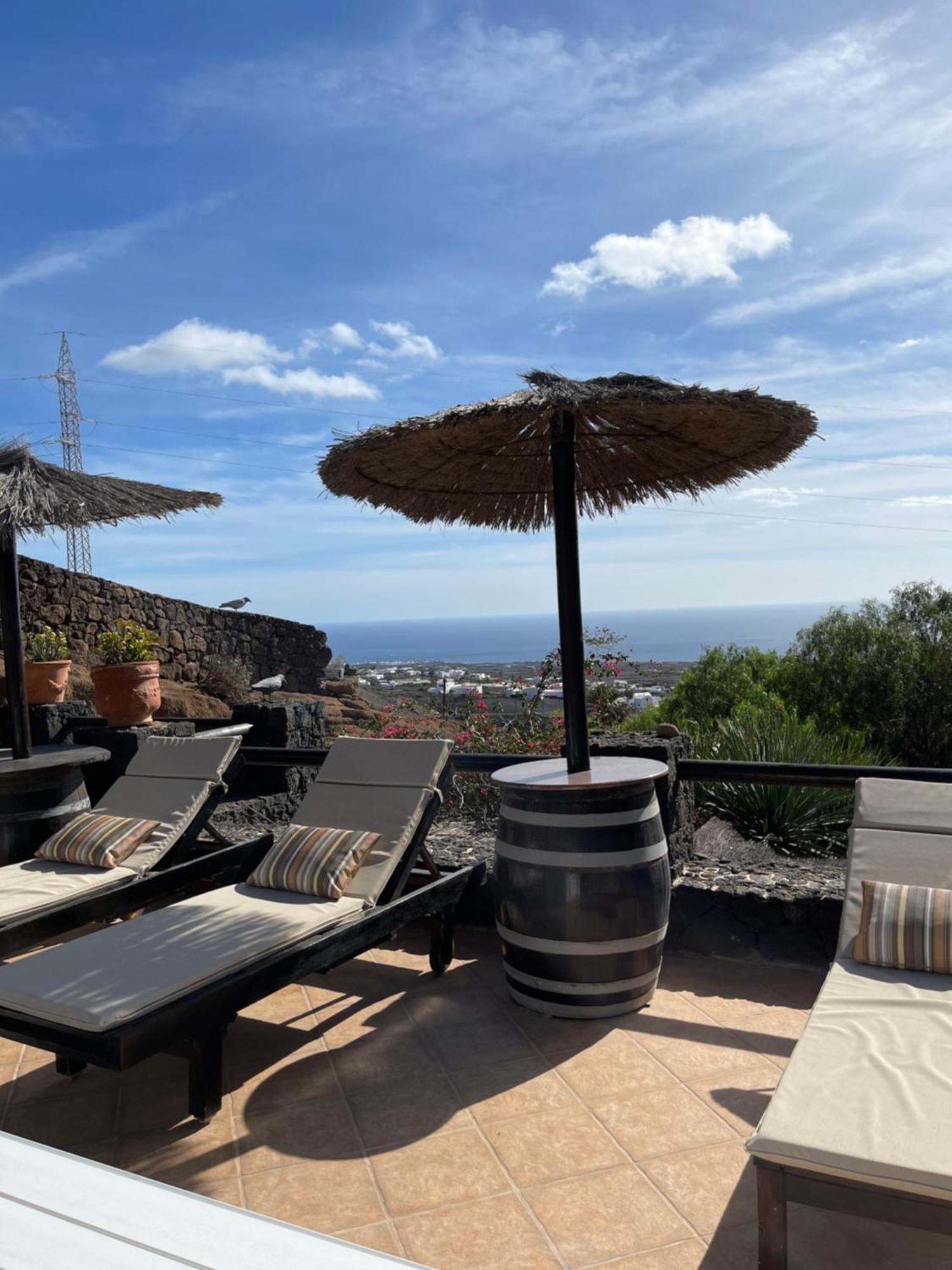Castillo Lanzarote Villa Sophie - Luxury Villa -Sleep In A Volcanic Cave With Heated Pool Tías Esterno foto