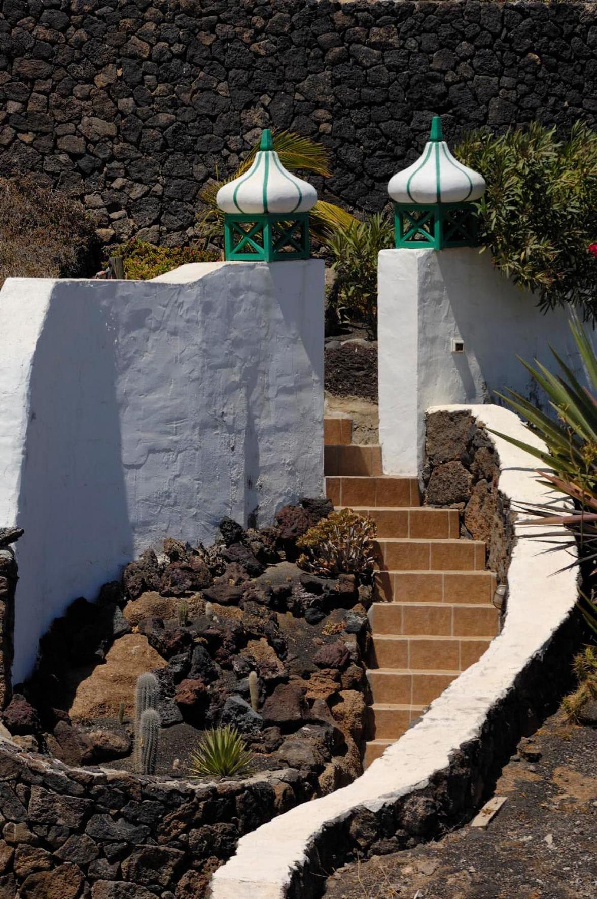 Castillo Lanzarote Villa Sophie - Luxury Villa -Sleep In A Volcanic Cave With Heated Pool Tías Esterno foto