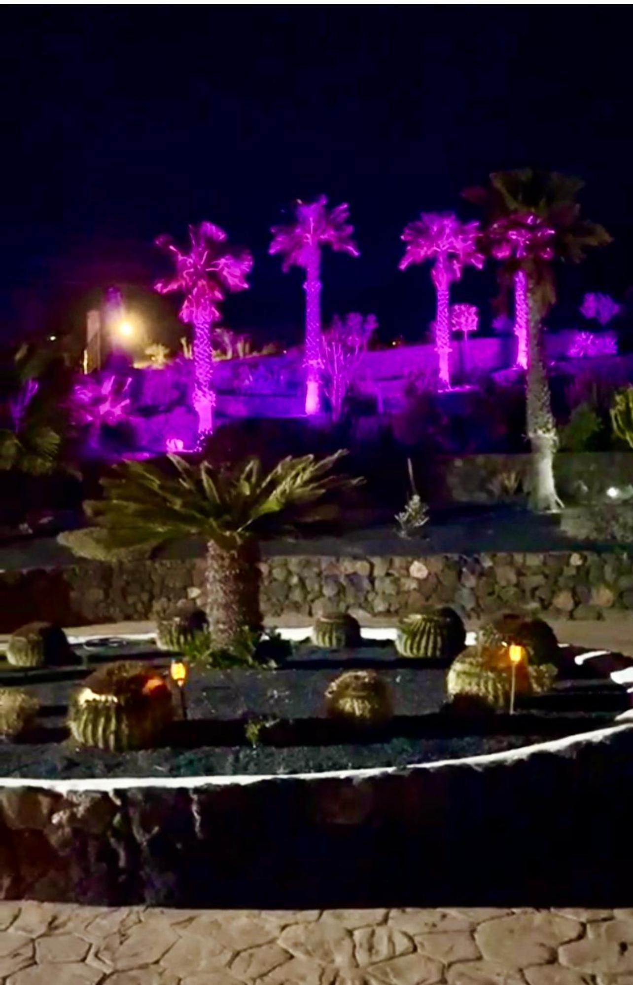 Castillo Lanzarote Villa Sophie - Luxury Villa -Sleep In A Volcanic Cave With Heated Pool Tías Esterno foto